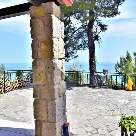 Kaliva Near The בית נופש *